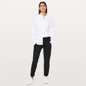 Lululemon On The Fly Pant *28"
Black (First Release)